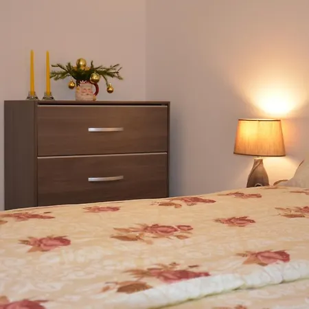 Ozo Park Apartment